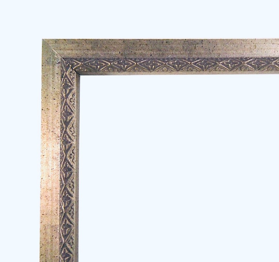 G-2719: Fillet Scroll Antique