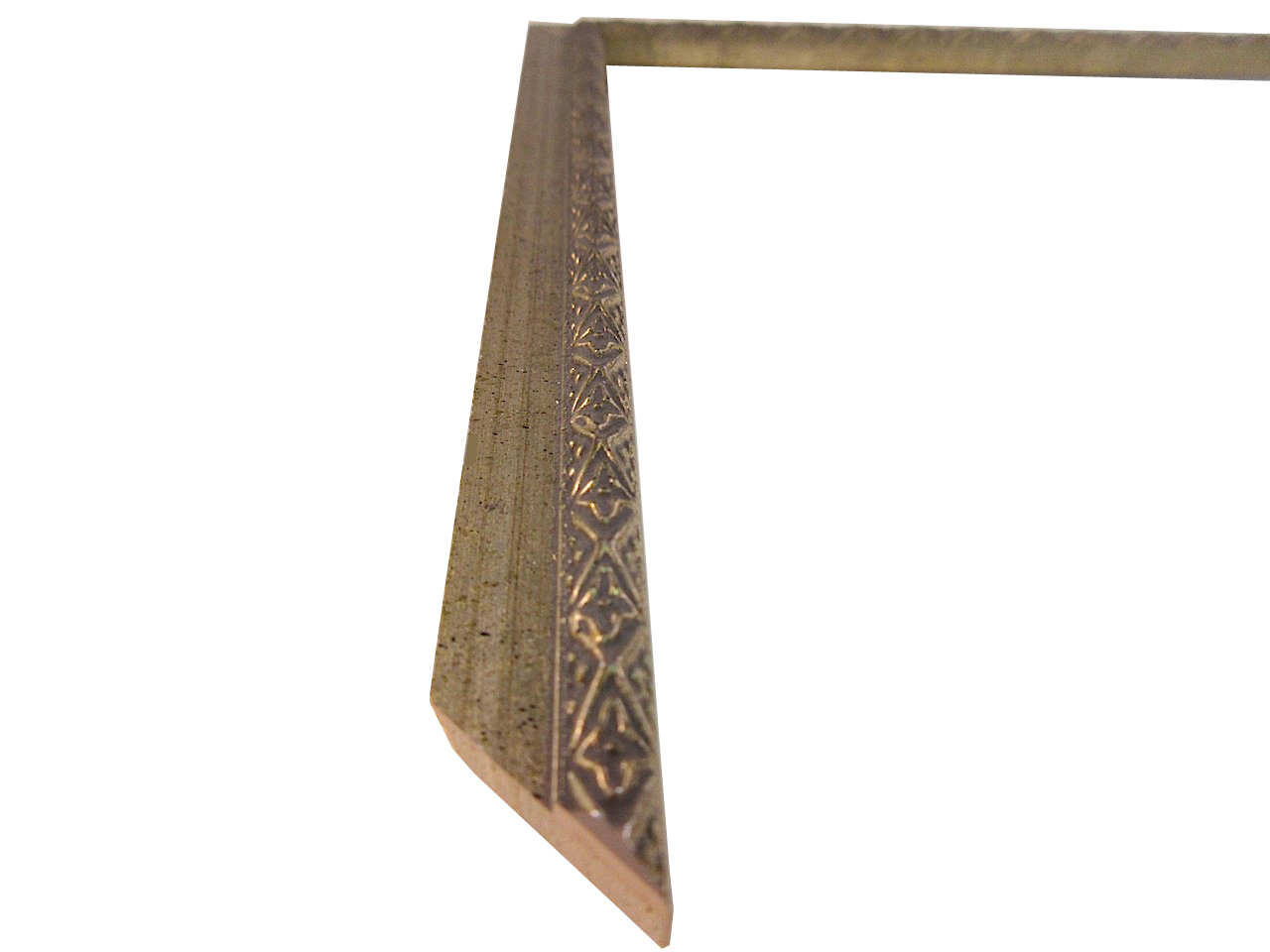 G-2719: Fillet Scroll Antique